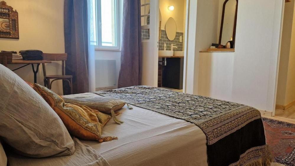 Aux Roses De Cedres Chambre Savane Salvagnac ภายนอก รูปภาพ